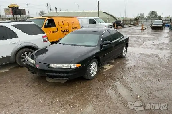 Photo of 2002 Oldsmobile Intrigue