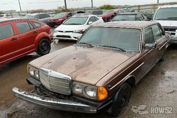 Photo of 1979 Mercedes-Benz 300