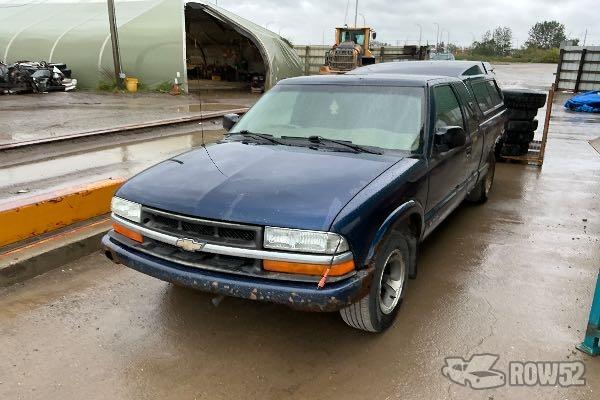 Photo of 2002 Chevrolet S10 Pickup