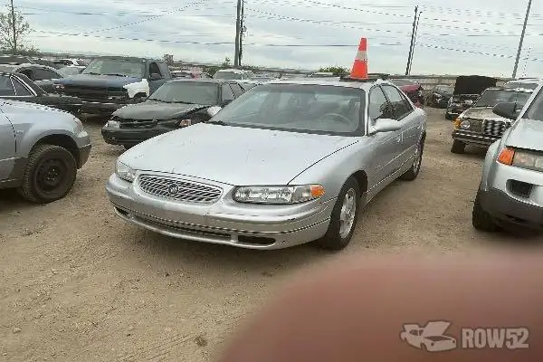 Photo of 2001 Buick Regal