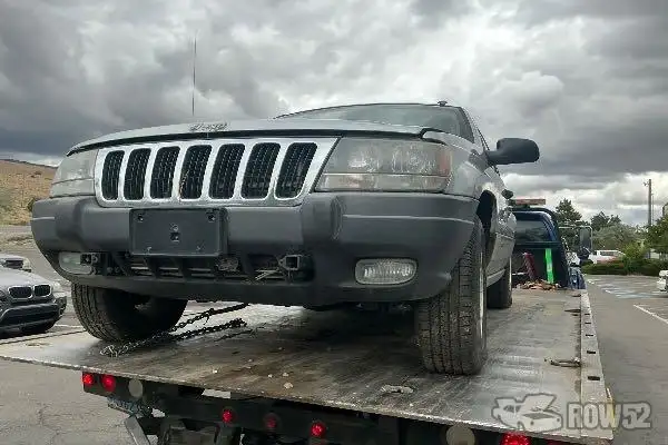 Photo of 2002 Jeep Grand Cherokee