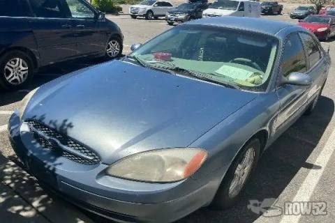 Photo of 2000 Ford Taurus
