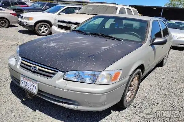 Photo of 2001 Toyota Camry