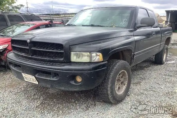 Photo of 2000 Dodge Ram 1500