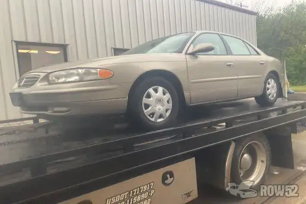 Photo of 2003 Buick Regal
