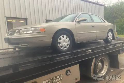 Photo of 2003 Buick Regal