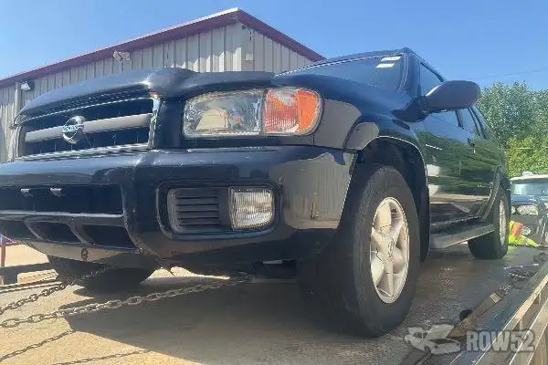 Photo of 2002 Nissan Pathfinder