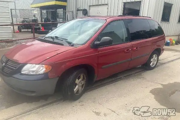 Photo of 2005 Dodge Caravan