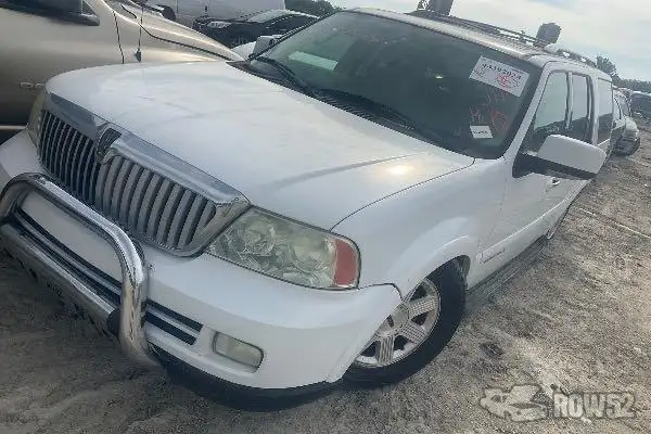 Photo of 2006 Lincoln Navigator