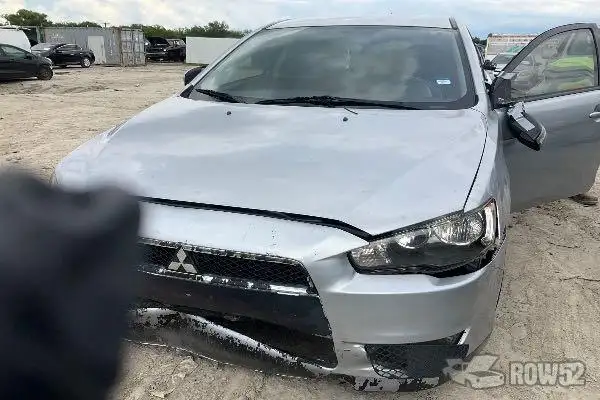 Photo of 2015 Mitsubishi Lancer