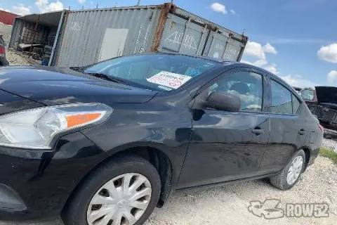 Photo of 2015 Nissan Versa