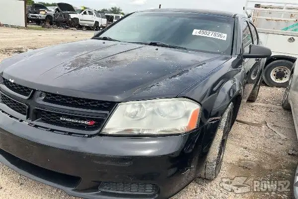 Photo of 2014 Dodge Avenger