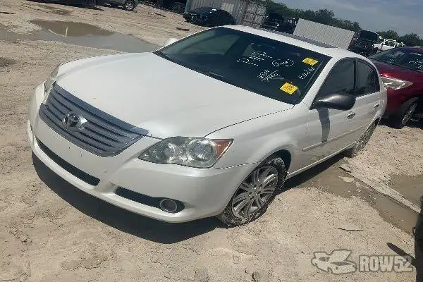Photo of 2010 Toyota Avalon
