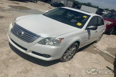 Photo of 2010 Toyota Avalon