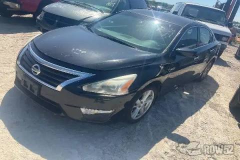 Photo of 2014 Nissan Altima