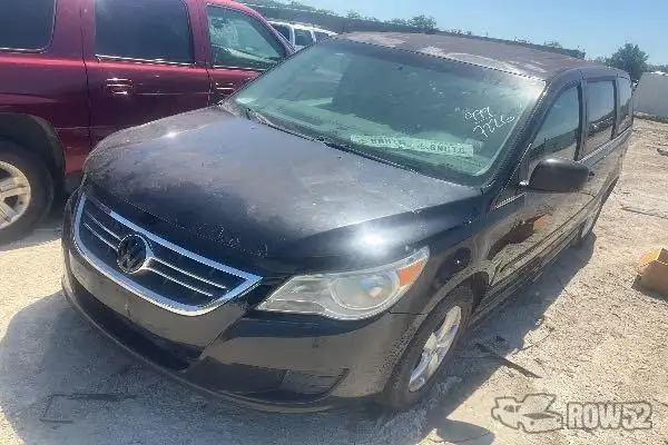 Photo of 2009 Volkswagen Routan