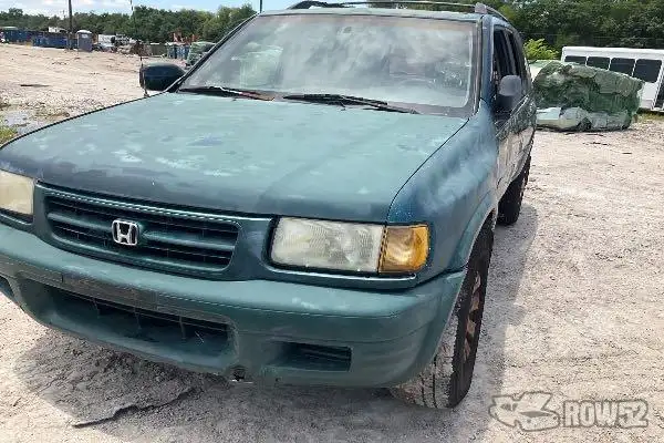 Photo of 1999 Honda Passport
