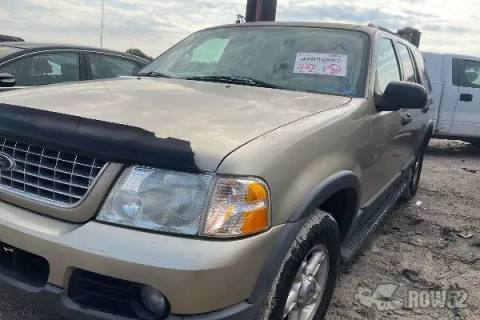 Photo of 2003 Ford Explorer