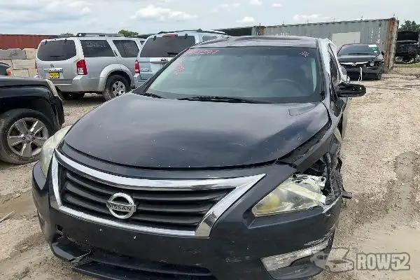 Photo of 2015 Nissan Altima