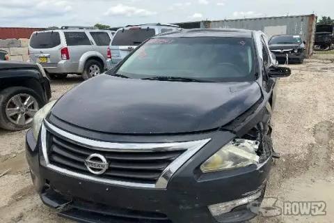 Photo of 2015 Nissan Altima