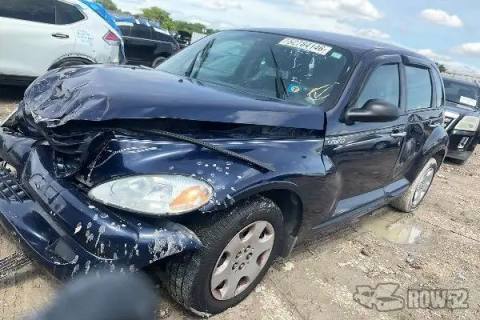 Photo of 2005 Chrysler PT Cruiser