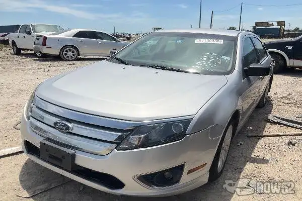 Photo of 2010 Ford Fusion Hybrid