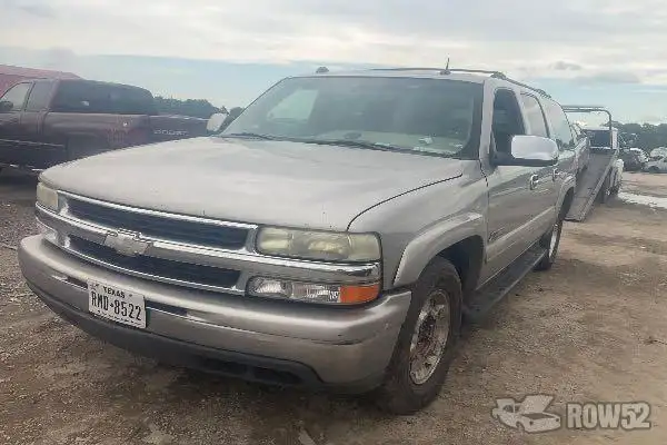 Photo of 2004 Chevrolet Suburban