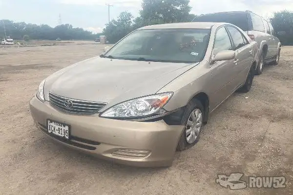 Photo of 2004 Toyota Camry