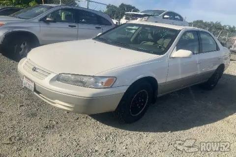 Photo of 1999 Toyota Camry