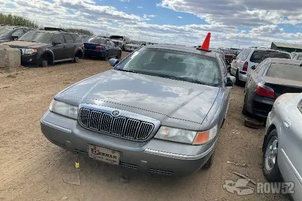 Photo of 2000 Mercury Grand Marquis