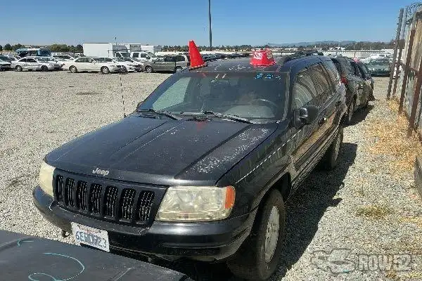 Photo of 2000 Jeep Grand Cherokee