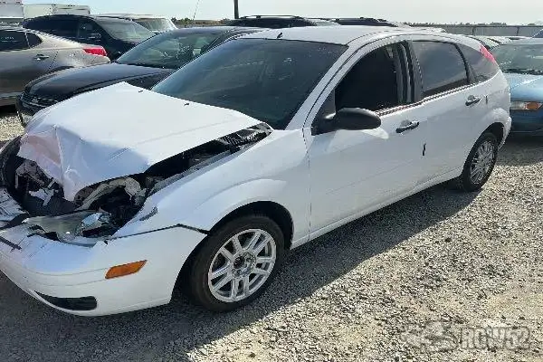 Photo of 2005 Ford Focus