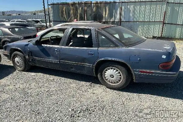 Photo of 1994 Buick Regal