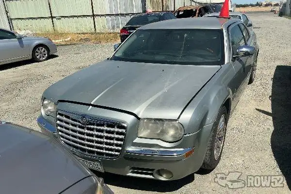 Photo of 2005 Chrysler 300