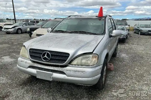 Photo of 1999 Mercedes-Benz M-Class