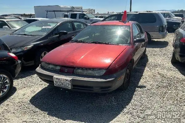 Photo of 1997 Saturn SL