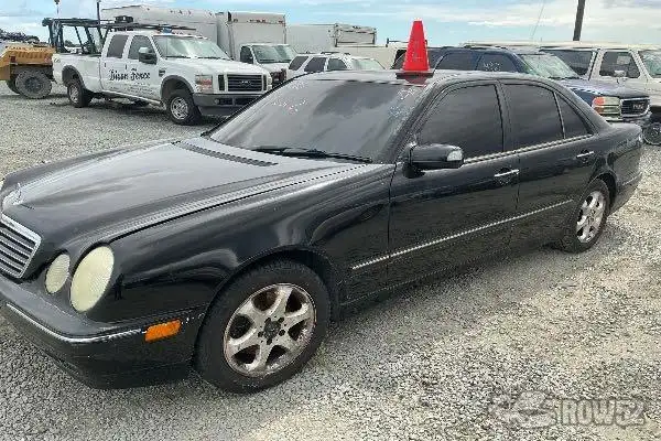 Photo of 2002 Mercedes-Benz E-Class