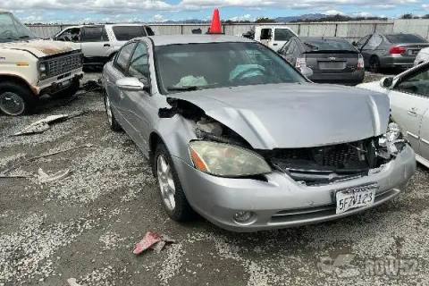 Photo of 2003 Nissan Altima