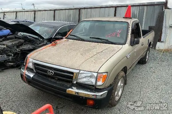 Photo of 1998 Toyota Tacoma