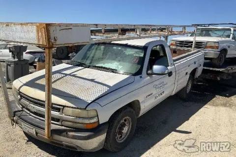 Photo of 2000 Chevrolet Silverado 2500