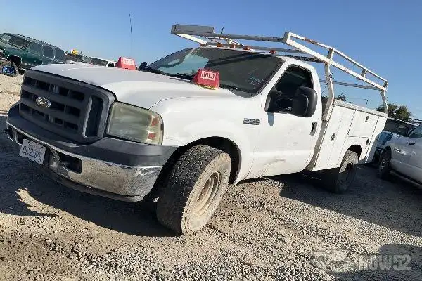 Photo of 2006 Ford F-350 SD