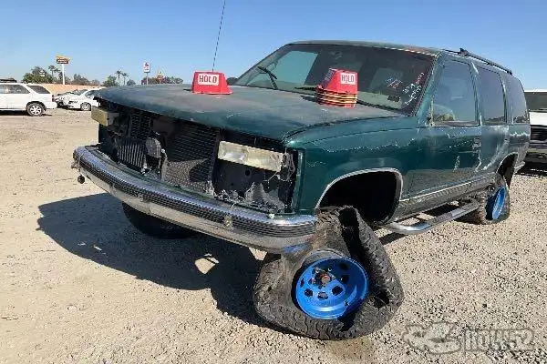 Photo of 1997 Chevrolet Tahoe