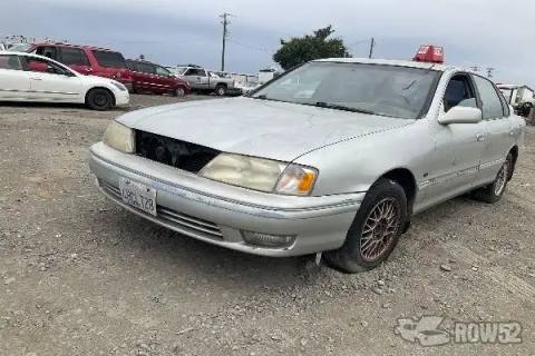 Photo of 1999 Toyota Avalon