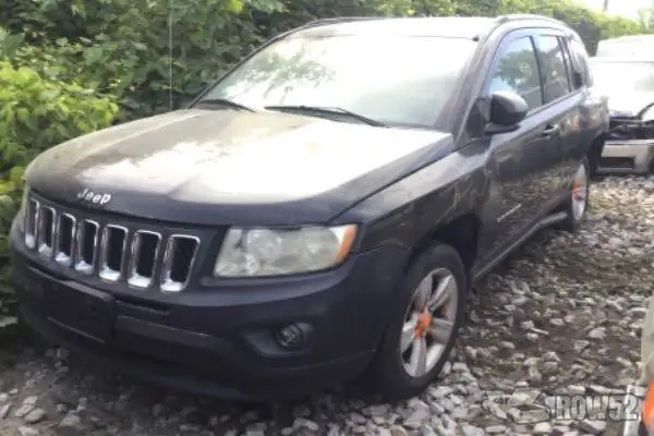 Photo of 2013 Jeep Compass