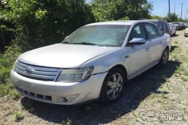 Photo of 2009 Ford Taurus