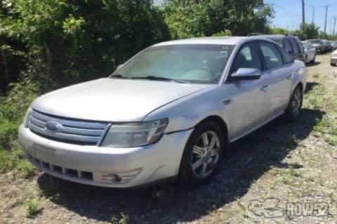 Photo of 2009 Ford Taurus
