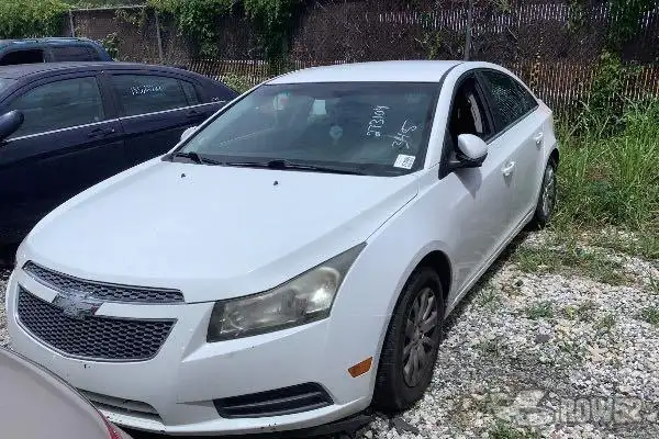 Photo of 2011 Chevrolet Cruze