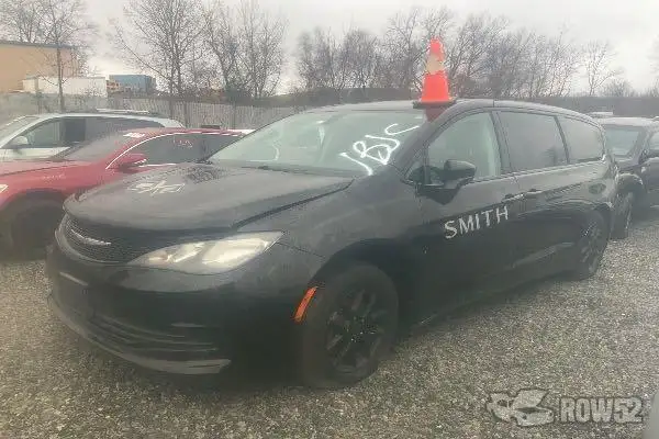 Photo of 2017 Chrysler Pacifica
