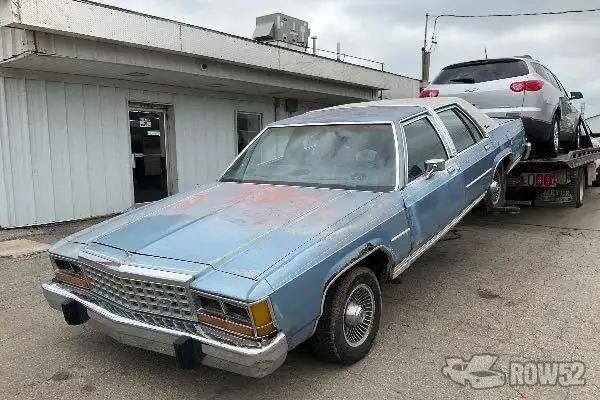 Photo of 1985 Ford LTD Crown Victoria