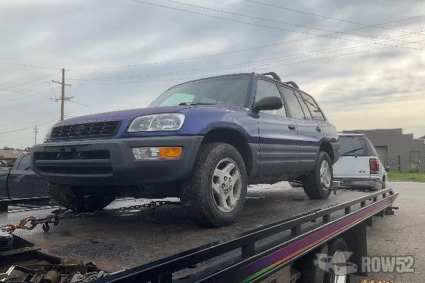 Photo of 1998 Toyota Rav4